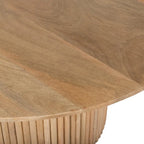 Tavolino da caffè rotondo impilabile in rovere naturale, stile moderno di metà secolo (singolo)