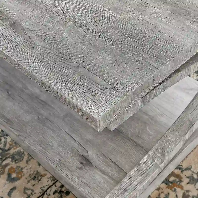 Tavolino da Caffè Geometrico Grigio / Nero / Marrone con Ripiano Portaoggetti, per 1 Utente